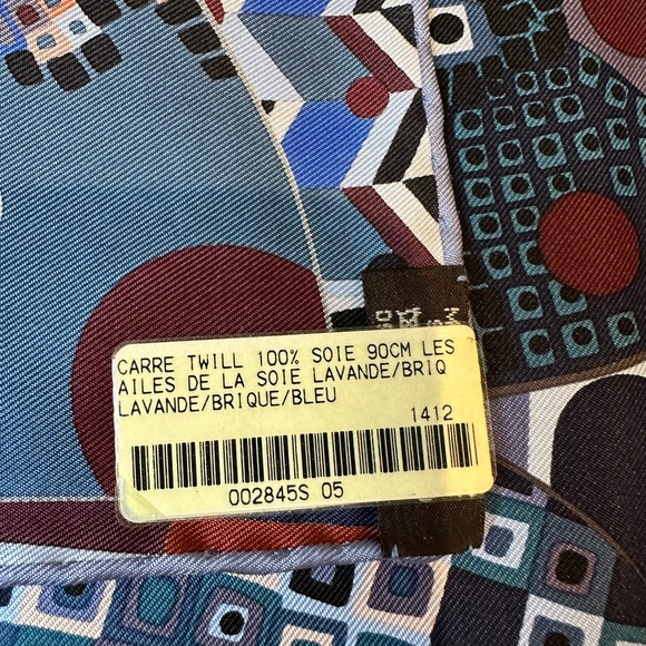 Hermès les ailes de la soie silk butterfly scarf - Picture 3 of 5